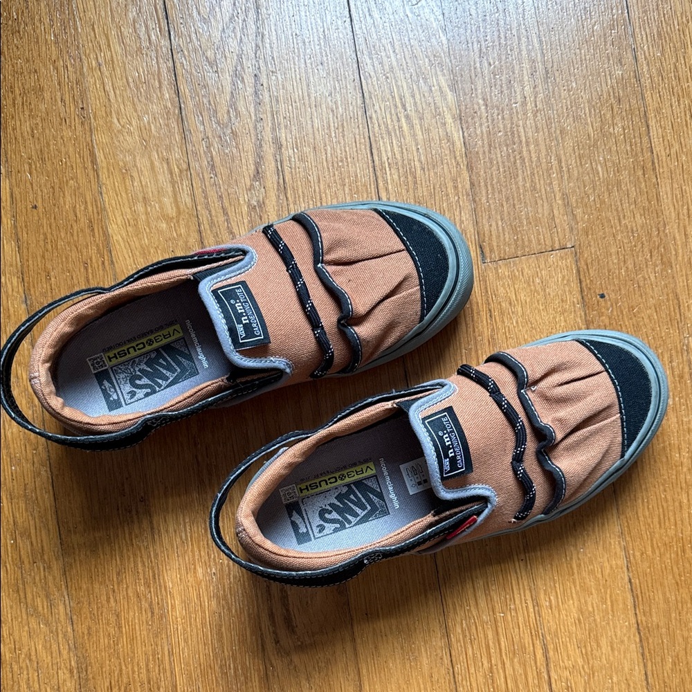 Vans Vault Slip-On VR3 LX
Nicole McLaughlin Gardening Canvas Tote Bag Shoes Sz 8 - Picture 7 of 9